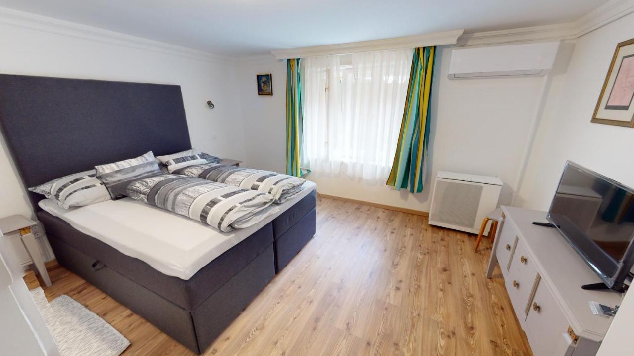 Family Apartman Miskolc Eksteriør billede