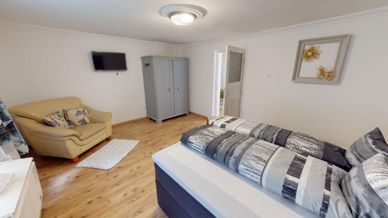 Family Apartman Miskolc Eksteriør billede