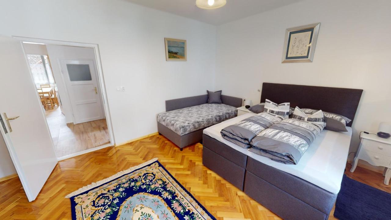 Family Apartman Miskolc Eksteriør billede